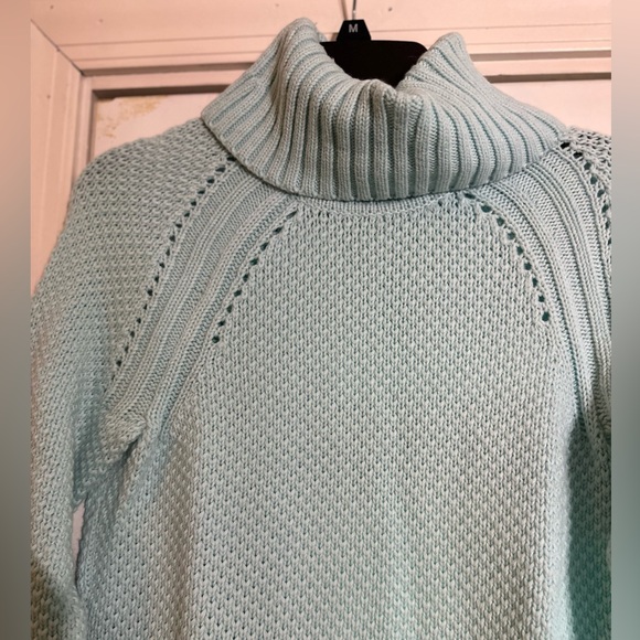 Talbots chunky Turtle Neck Sweater Lambswool blend in light bluish green Sz Sm - Picture 8 of 8
